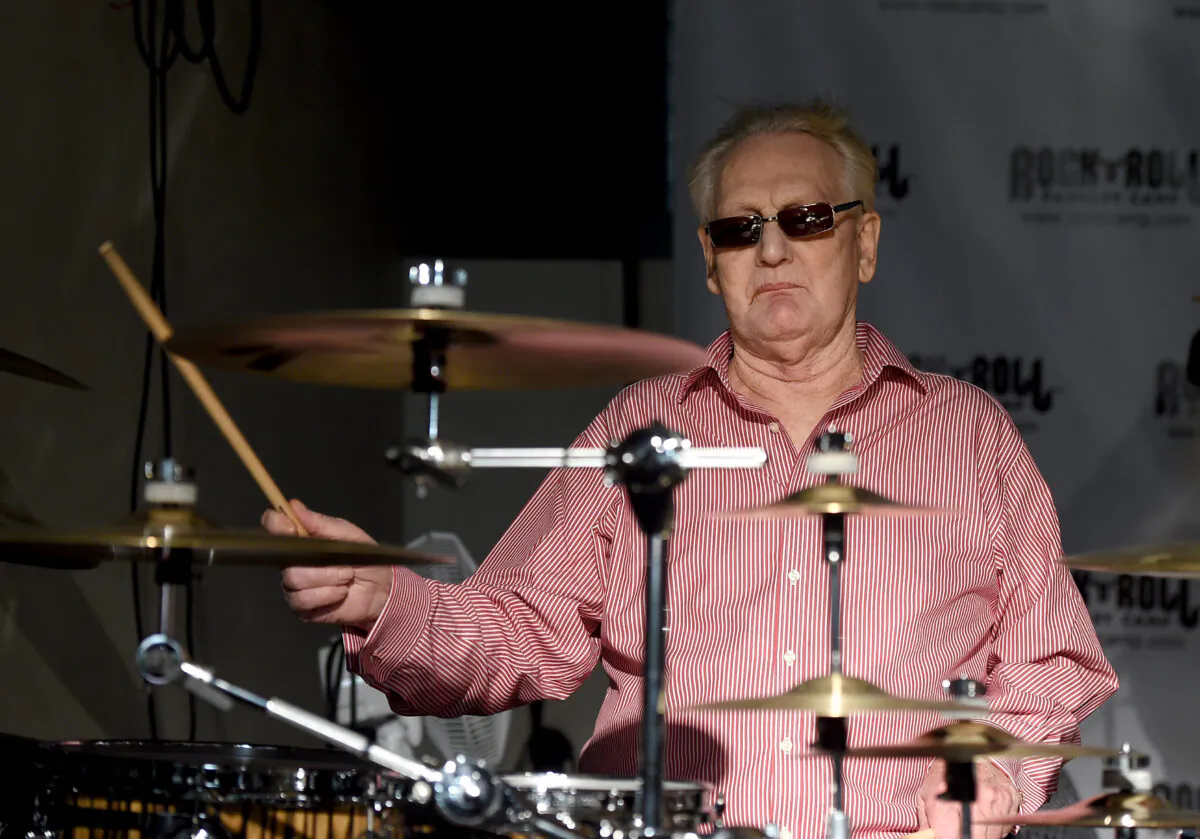 Musician Ginger Baker of Cream performs at the Rock 'N' Roll Fantasy Camp at AMP Rehearsal Studios in North Hollywood, California, on Nov. 6, 2015. (Photo by Kevin Winter/Getty Images)