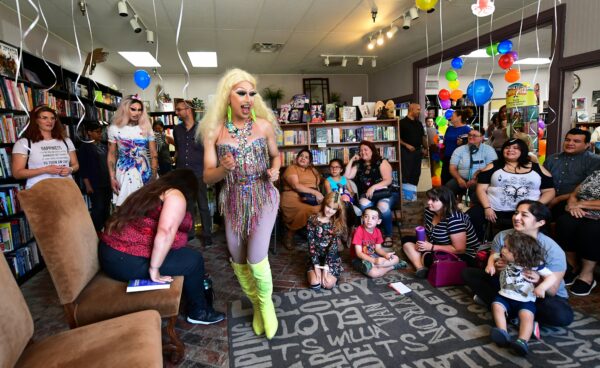 Drag queens Athena Kills and Scalene Onixxx