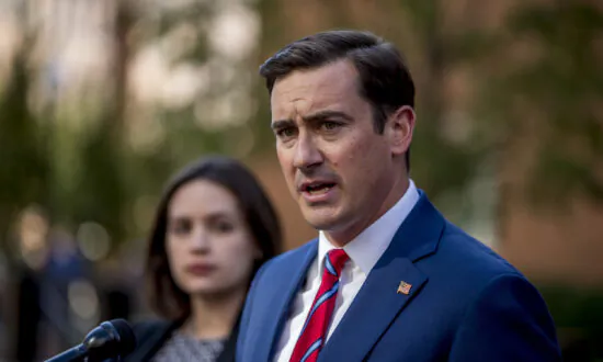 US Official Charged with Leaking Classified Info to Journalists Provided Chinese Missile Secrets