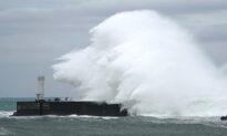 Typhoon Hagibis May Bring 30 Inches of Rain, Strong Winds to Tokyo