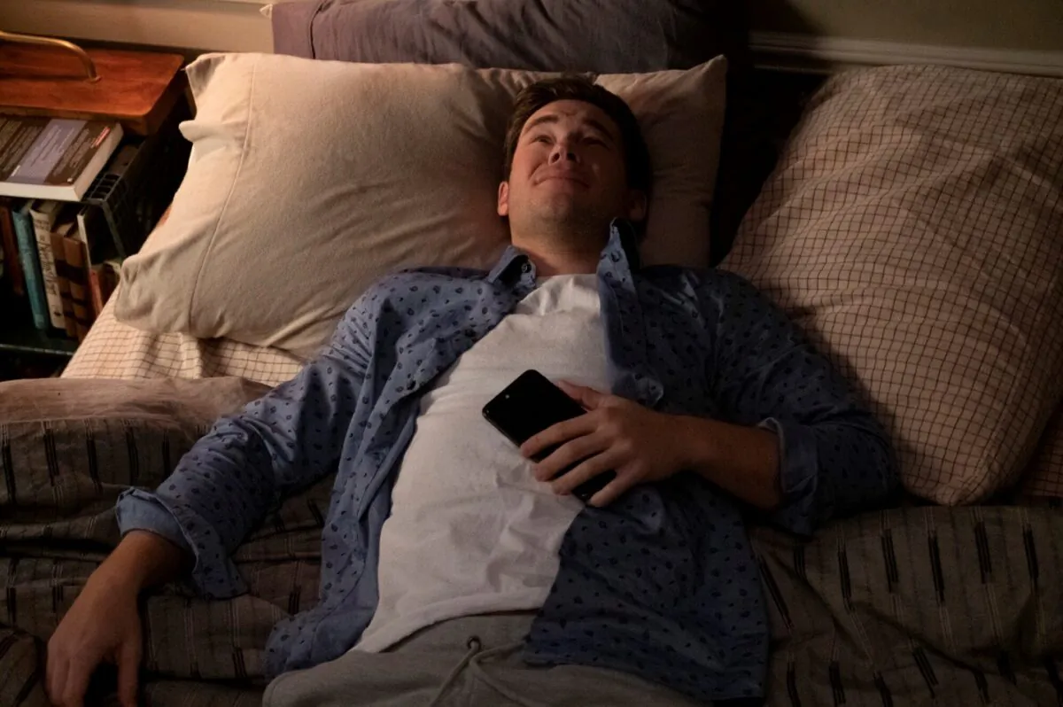 Adam Devine as Phil, a phone-addicted misfit, in “Jexi.” (CBS Films)