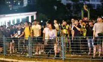 Hongkongers Protest Across City as Police Continue Arrests