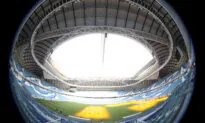 Qatar Showcases Pricey Cooling Tech for World Cup Soccer Stadium