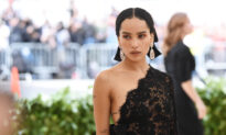 Zoë Kravitz Cast as Catwoman Alongside Robert Pattinson in ‘The Batman’