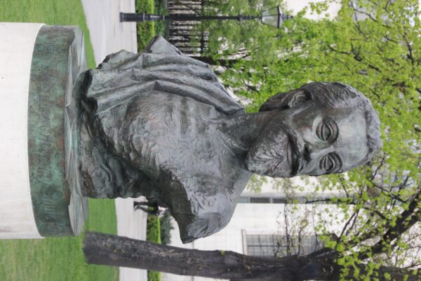 Bust_of_John_Donne_