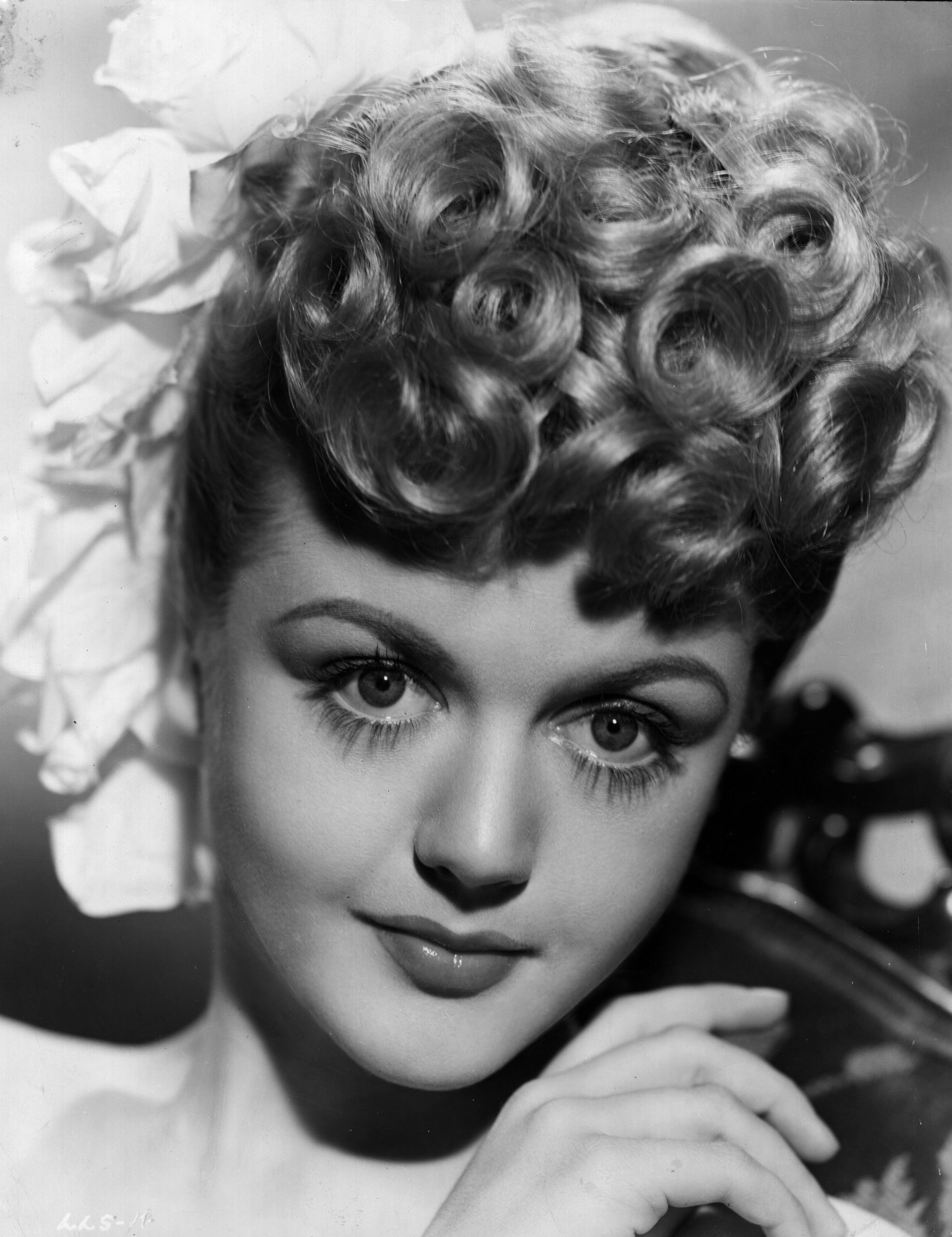 gaslight with angela lansbury