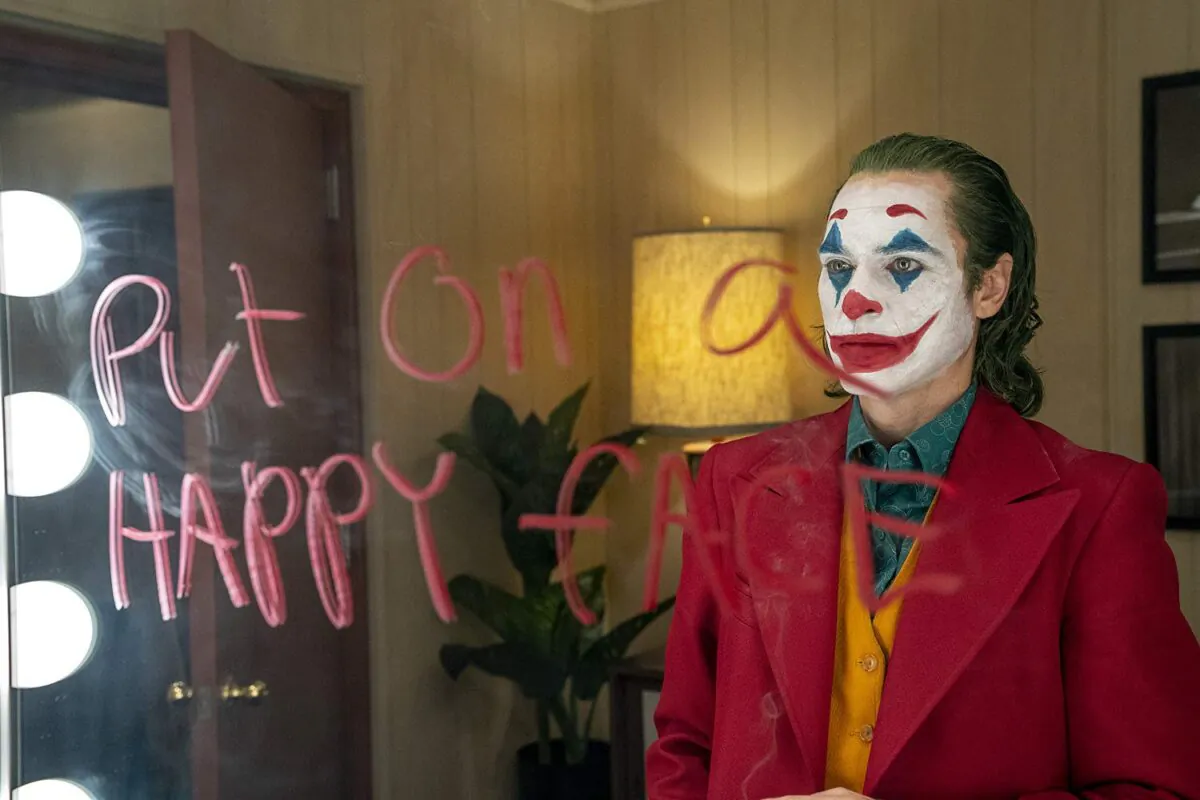 Joaquin Phoenix in "Joker." (Warner Bros.)