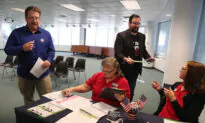 Restoring Felons’ Voting Rights Gains Momentum