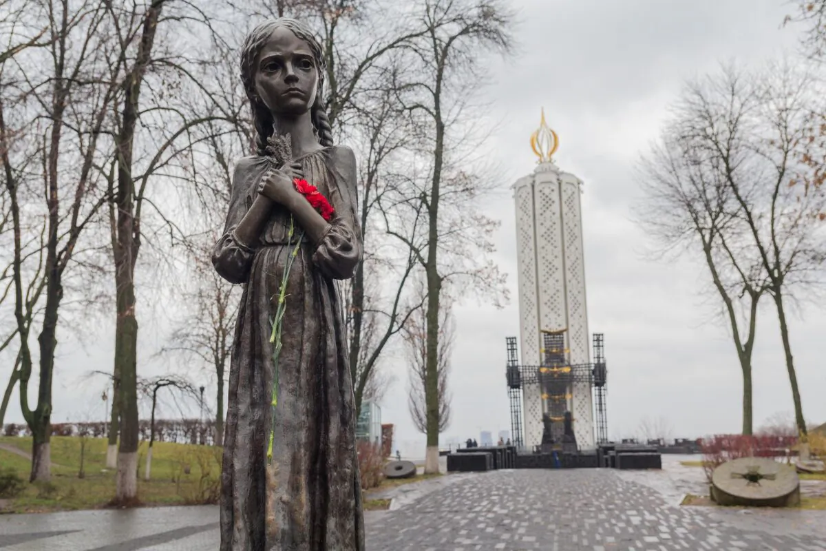 Monument to the victims of the Holodomor in Kiev in a file photo. (Shutterstock)