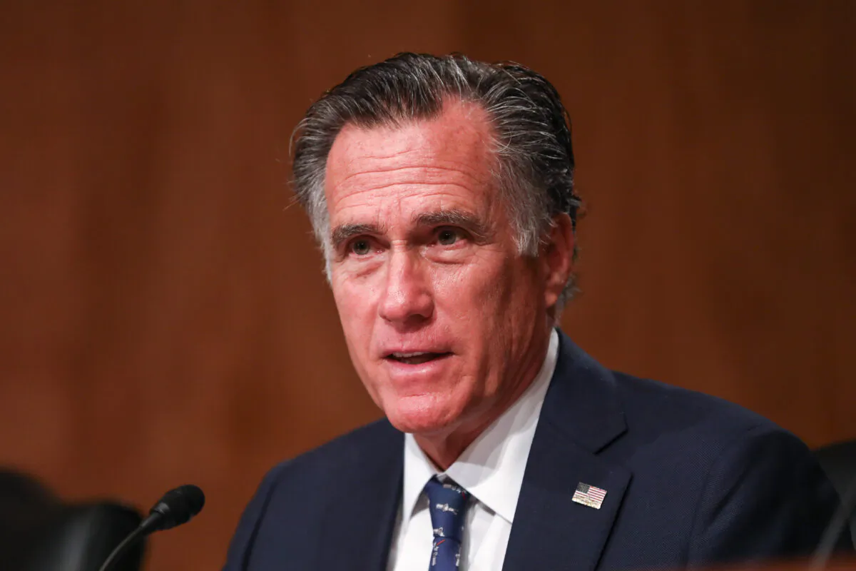 Sen. Mitt Romney (R-Utah) at a Senate Homeland Security hearing on April 9, 2019. (Charlotte Cuthbertson/The Epoch Times)