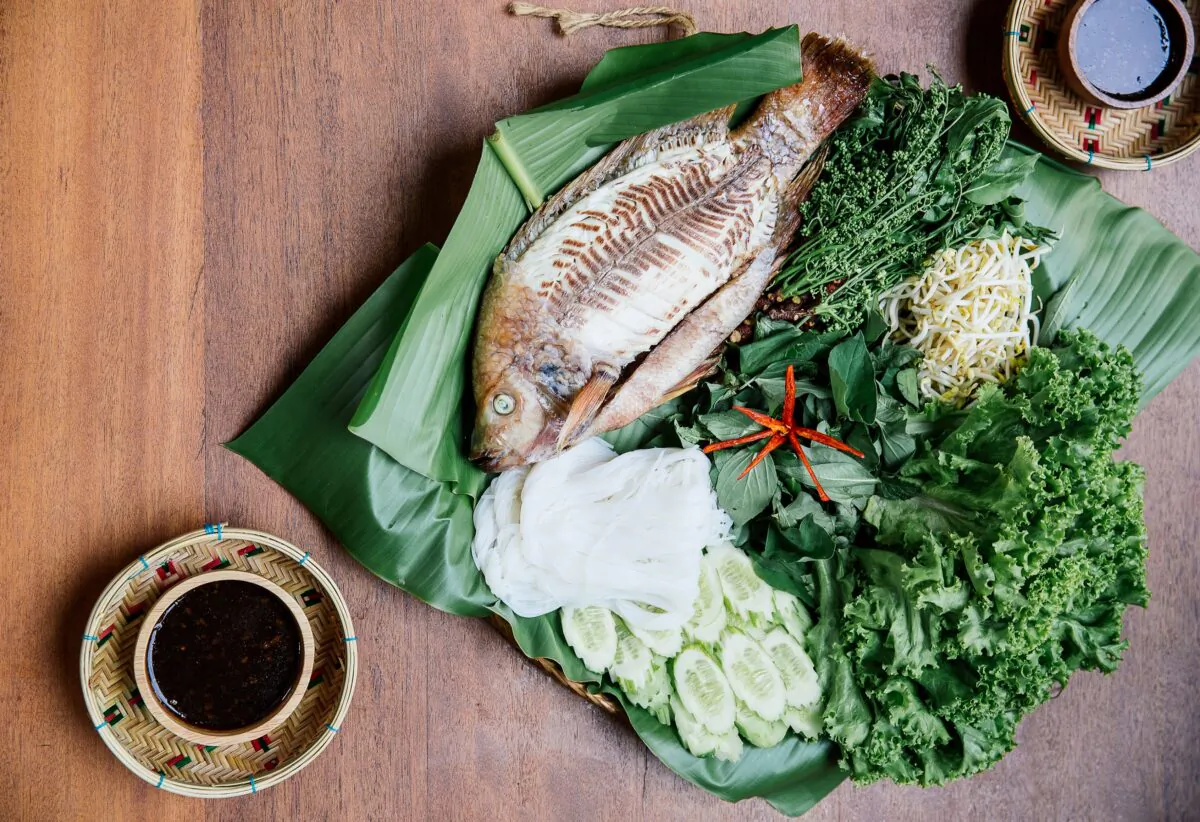 Grilled fish with tamarind sauce. (Nataly Lee)