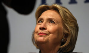 Hillary Clinton Adviser Says She Hasn't Ruled Out Running in 2020