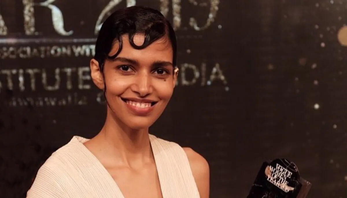 New York based model, Pooja Mor received the “Young Achiever of The Year” award at Vogue Women Of The Year 2019 on Oct. 19, 2019 in Mumbai, India. (Photo courtesy of Hemang Shah (hs.shoot))