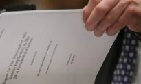 Court Temporarily Blocks Release of Mueller Grand Jury Materials