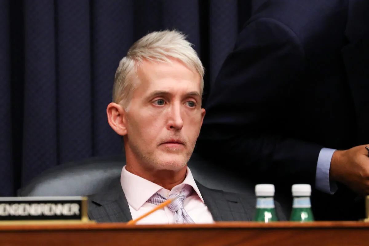 Trey Gowdy at a joint hearing with FBI Deputy Assistant Director Peter Strzok at the Committee on the Judiciary and Committee on Oversight and Government Reform on, “Oversight of FBI and DOJ Actions Surrounding the 2016 Election" in Washington on July 12, 2018. (Samira Bouaou/The Epoch Times)