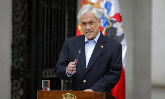 Chile’s 2022 Draft Budget Seeks to Tame Deficit After Pandemic Splurge, Pinera Says