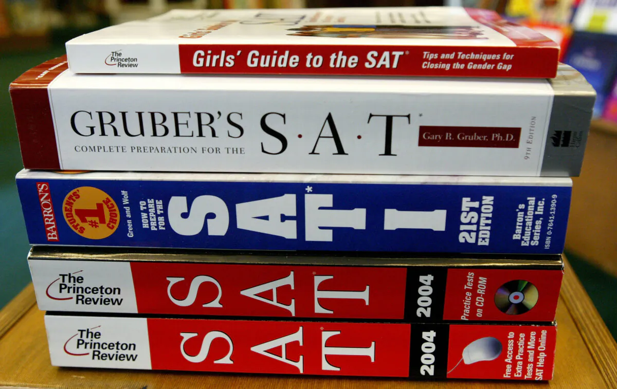 SAT preparation books are seen on a shelf at a bookstore in San Francisco, Calif., on Aug. 26, 2003. (Justin Sullivan/Getty Images)