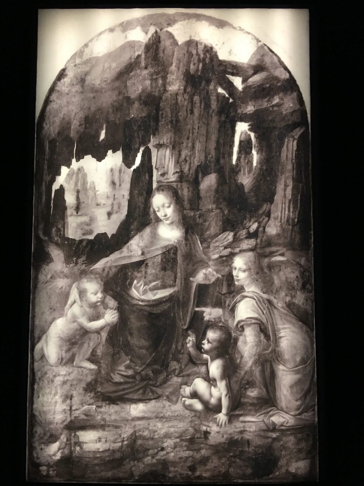 Infrared Reflectography of the Virgin of the Rock