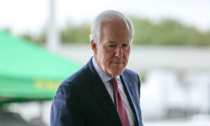 No Quid Pro Quo in Trump's Actions, 'Even If There Was' It Wouldn't Be Impeachable: Senator