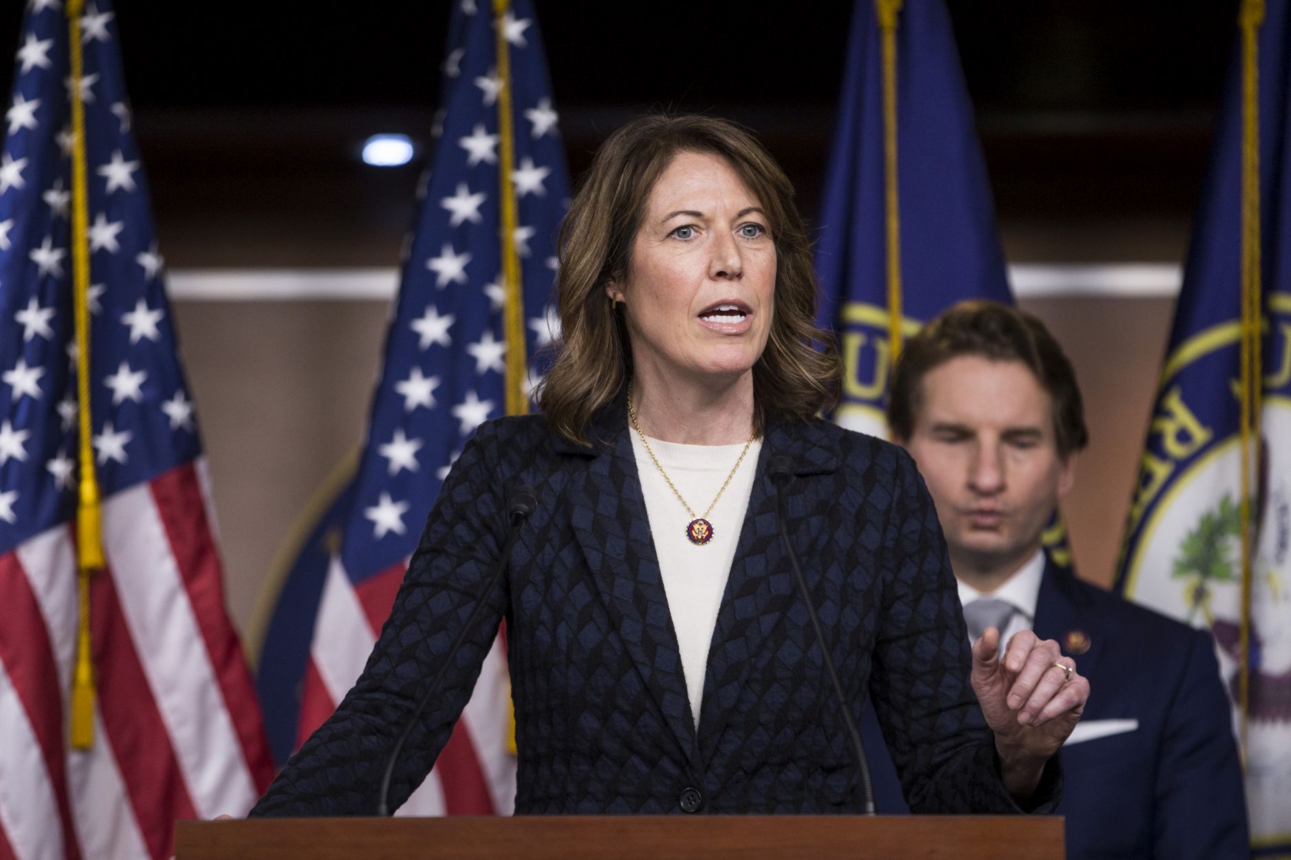 Democratic Rep. Axne Leads Call for Pelosi to Address Inflation - Vimarsana News