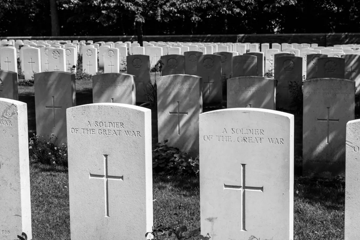 As leaves fall, mid-November invites us to remember fallen soldiers, especially those of World War I. (Willequet Manuel/Shutterstock)
