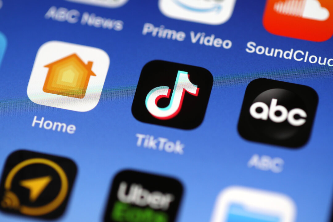 In this photo illustration, the Tik Tok app is displayed on an iPhone in San Anselmo, Calif., on Nov. 1, 2019.  (Justin Sullivan/Getty Images)