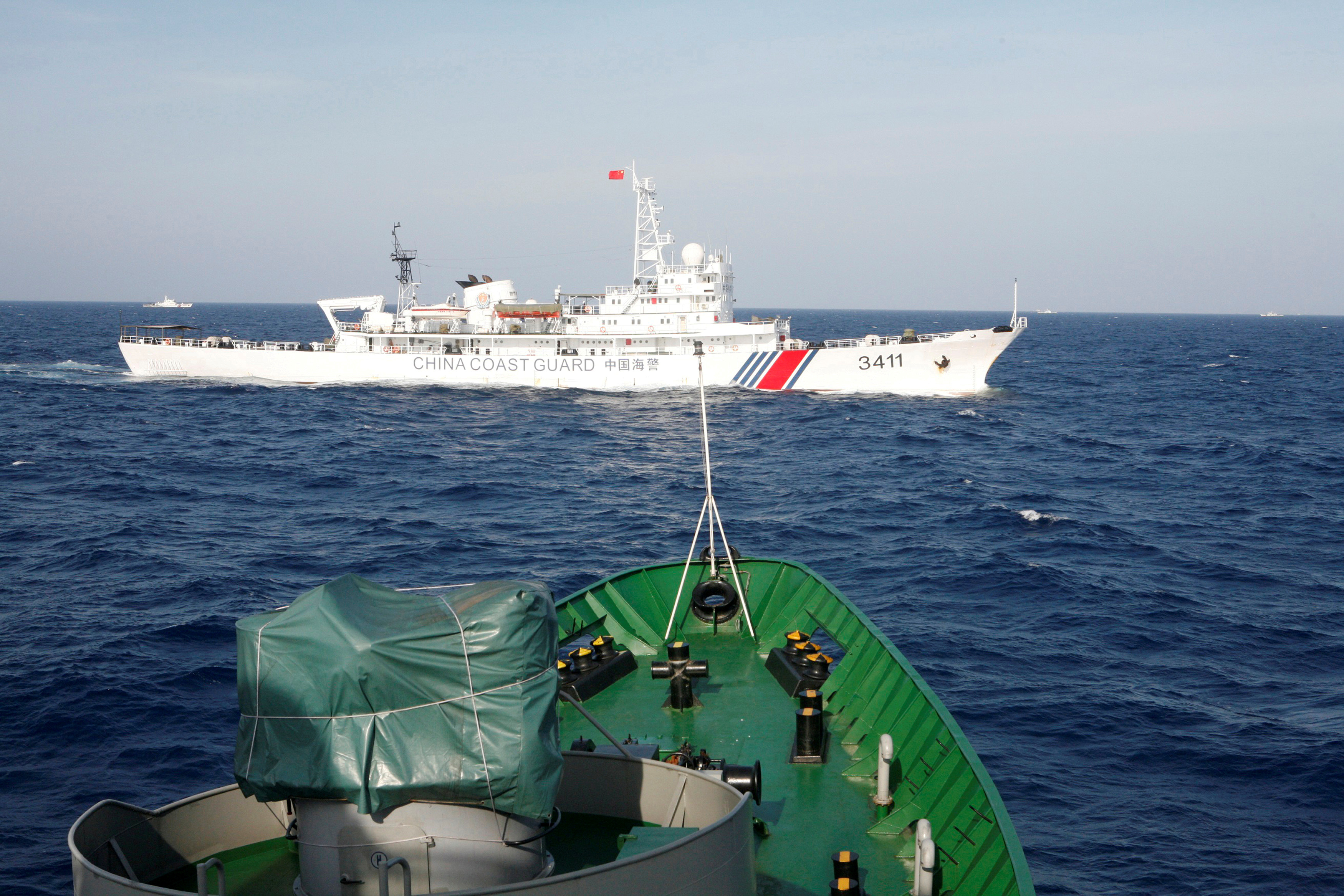 Chinese, Vietnamese Ships Have Close Encounter in South China Sea: Report - Vimarsana News