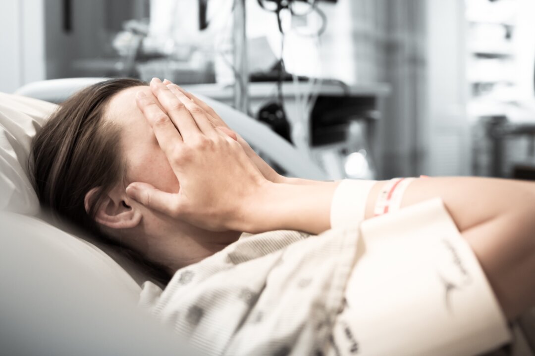 Surgery is one tribulation. Going home with bags and tubes sticking out of you is a whole other indignity. (KieferPix/Shutterstock)