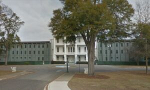 University of Alabama Denies It Will Punish Students Who Protest Against Trump