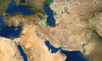 Quake in Northwestern Iran Kills 4, Injures 70: Reports