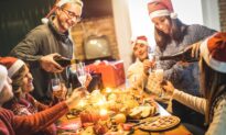 Holiday Special: How to Manage Weight While Enjoying Food This Season
