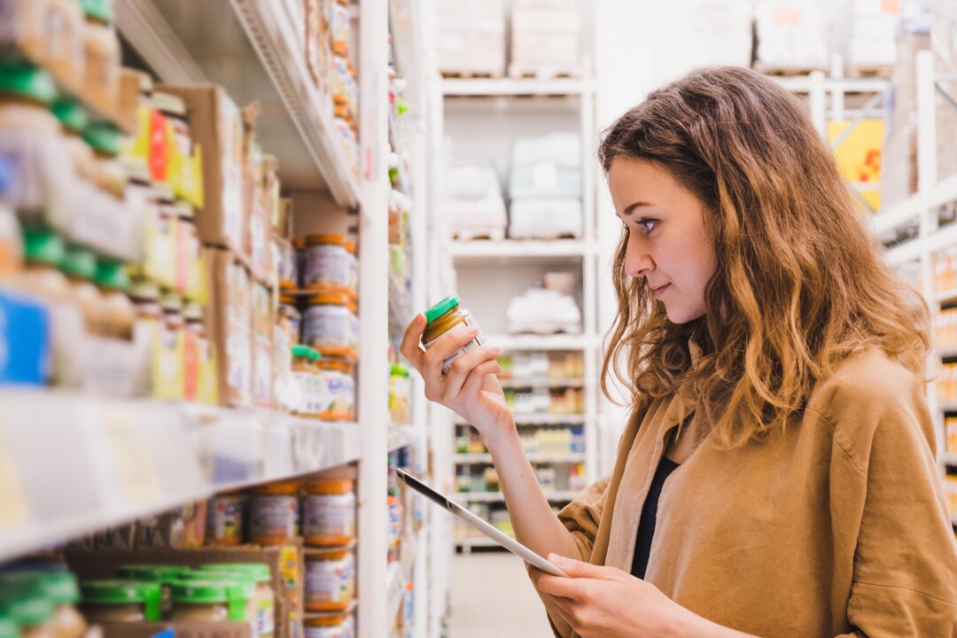 Baby foods have been known to contain heavy metals for nearly a decade but progress resolving the problem has been slow. (PERO studio/Shutterstock)