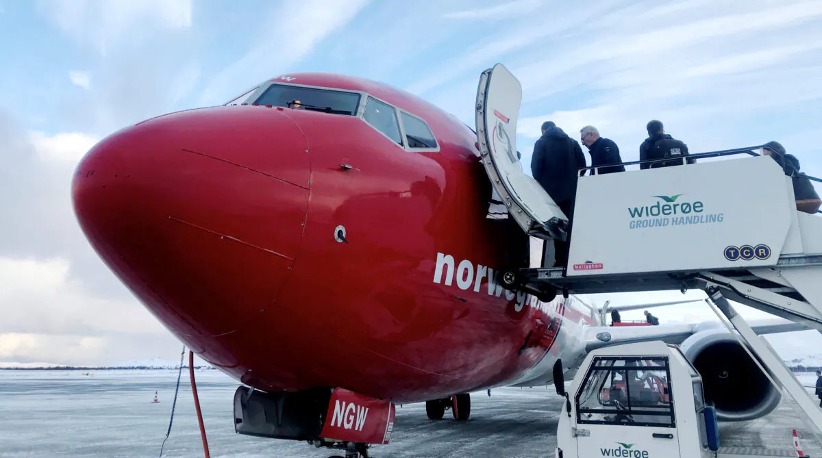 Passengers board a Norwegian Air plane in Kirkenes, Norway Oct. 26, 2019. (Gwladys Fouche/Reuters)