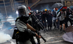 27 Hongkongers Re-arrested Over University Clashes Last Year