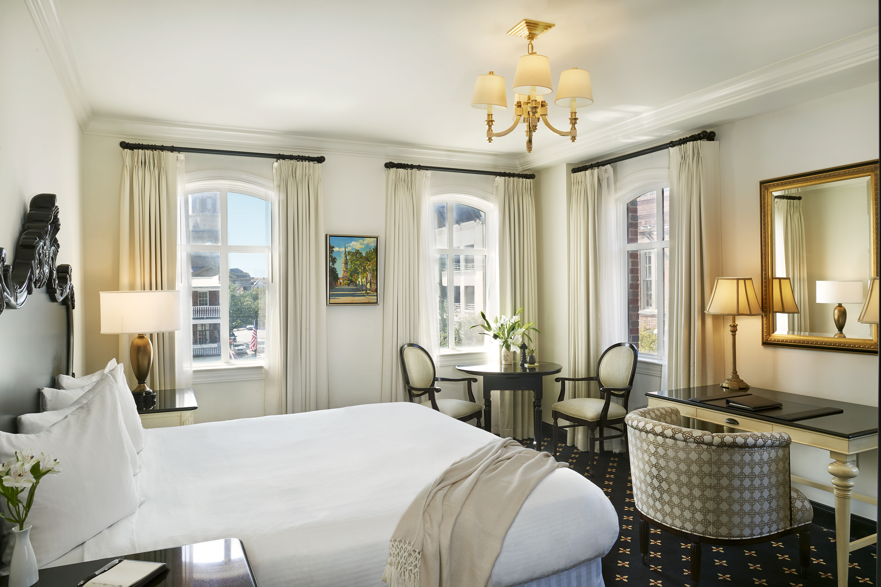 French Quarter Inn King Balcony Guestroom