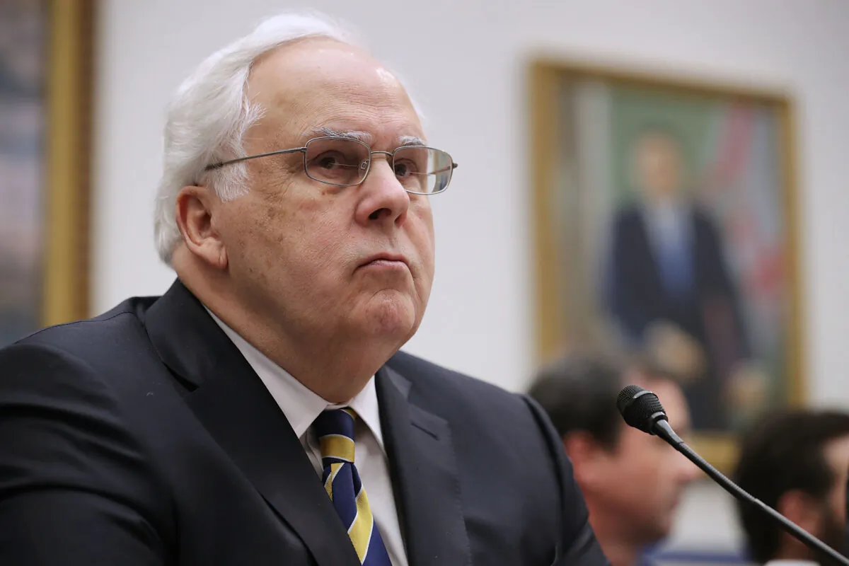 FedEx Corporation CEO Frederick Smith speaks to Congress in a 2017 file photograph. (Chip Somodevilla/Getty Images)