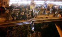 Protesters Risk Dramatic Escape at Embattled Hong Kong University