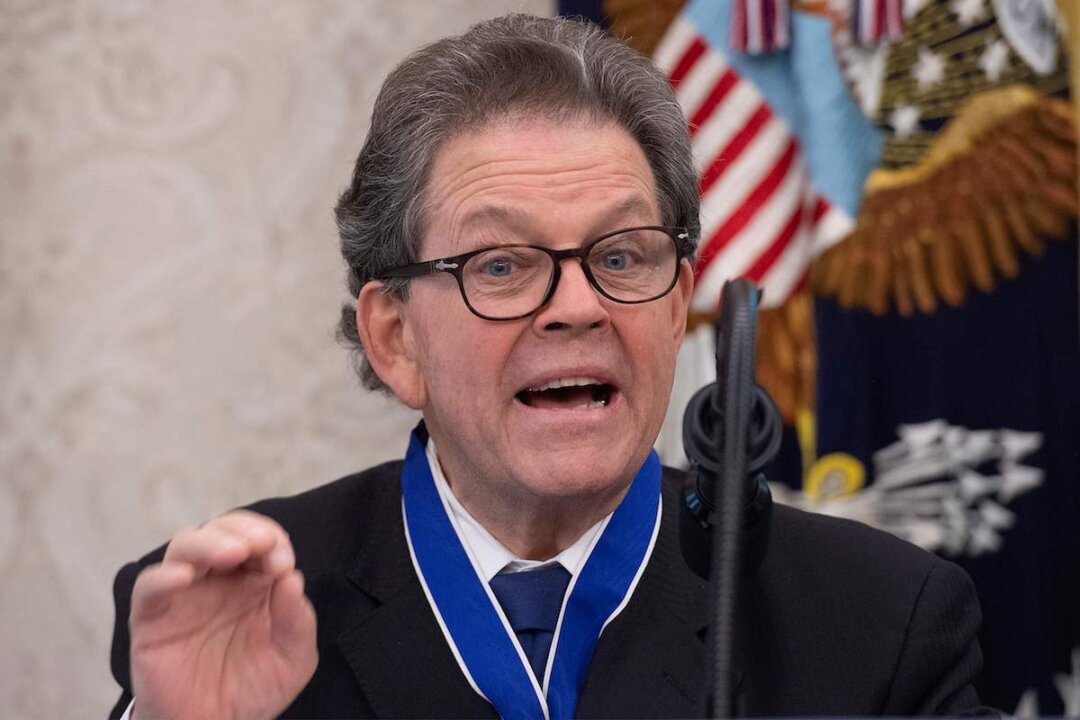 Arthur Laffer speaks after U.S. President Donald Trump presented him with the Presidential Medal of Freedom at the White House on June 19, 2019. (Jim Watson/AFP via Getty Images)