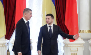 Ukraine Wants Timeline for Return of Territories From Russia at December Summit