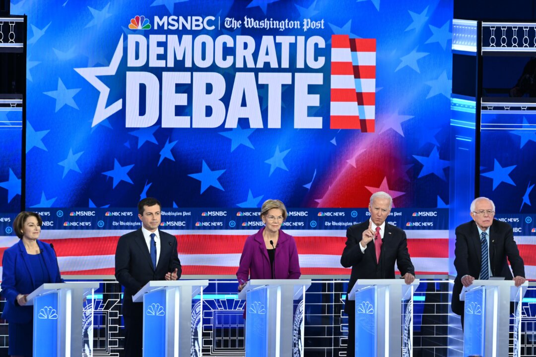 Impeachment Is First Topic at 5th Democratic Debate