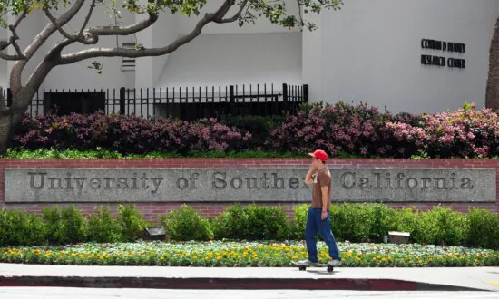 USC Wins Order Banning Pair From Campus for Alleged Lecture Takeovers