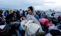Greece to ‘Shut the Door’ to Migrants Not Entitled to Asylum, PM Says