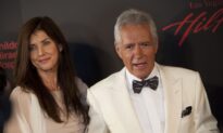 ‘Jeopardy!’ Host Alex Trebek Dies After Cancer Battle