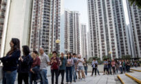 Hong Kong Sees Record Voter Turnout Amid Calls for Democracy