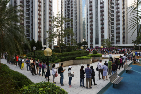 voting queue hong kong election (1)