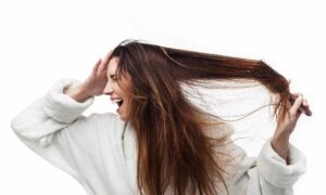 Migraine Increases Risk of Severe Skin Sensitivity