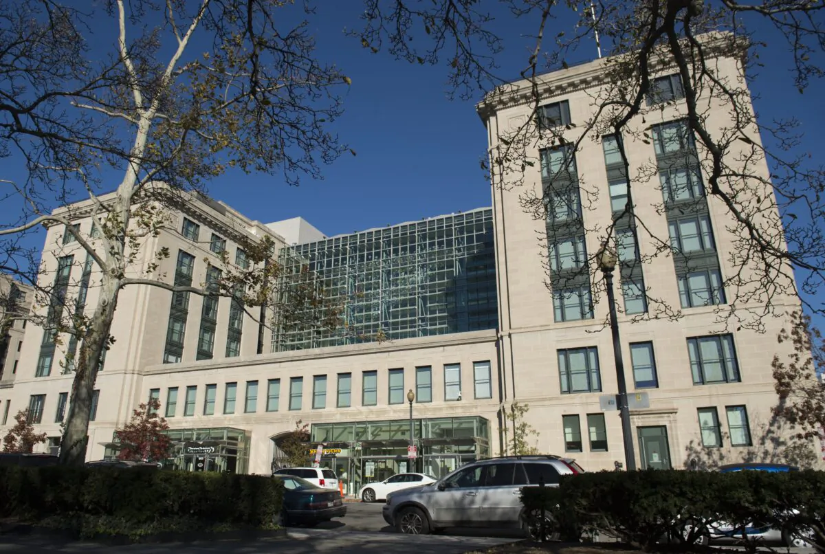 The General Services Administration building in Washington on Nov. 21, 2016.  (SAUL LOEB/AFP via Getty Images)