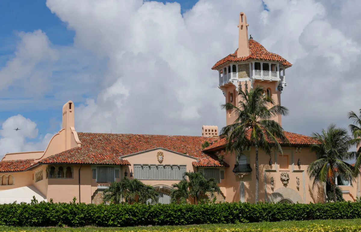 U.S. President Donald Trump's Mar-a-Lago Club is shown ahead of the arrival of Hurricane Dorian in Palm Beach, Florida, U.S. on Aug. 31, 2019. (Joe Skipper/Reuters)