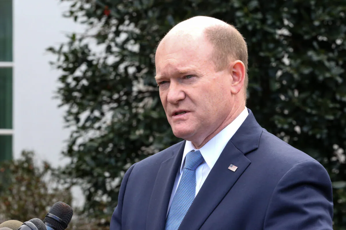 Sen. Chris Coons (D-Del.) speaks at the White House in Washington on Jan. 9, 2019. (Holly Kellum/NTD)