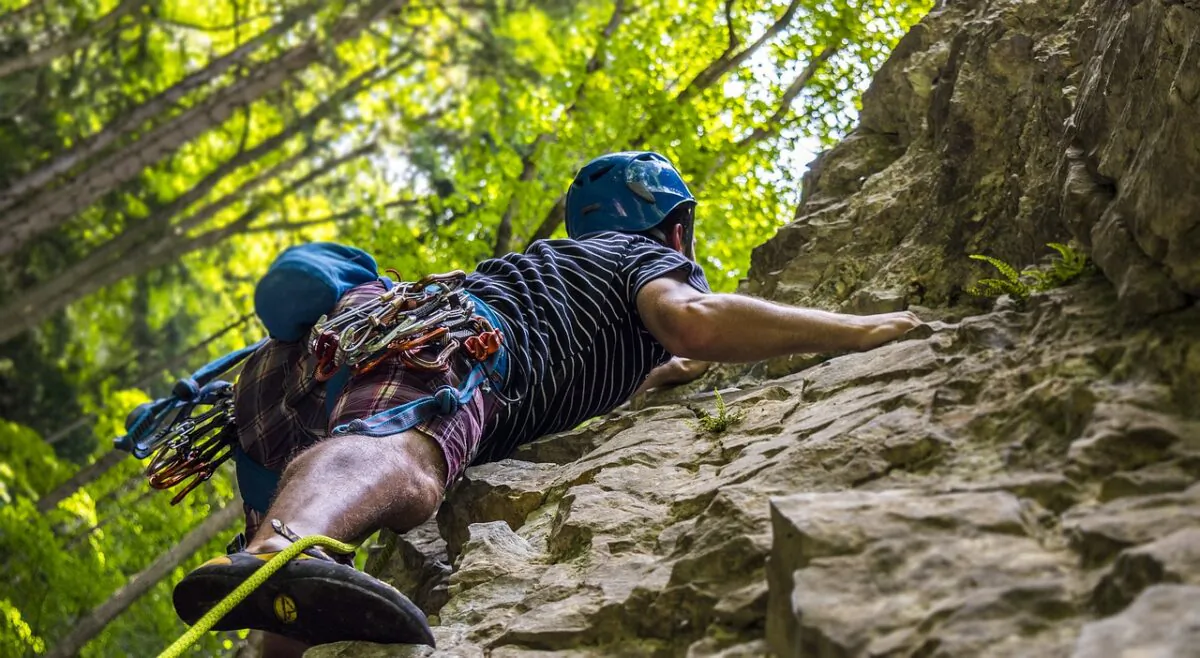 Stock photo of rock climber. (Pixabay)